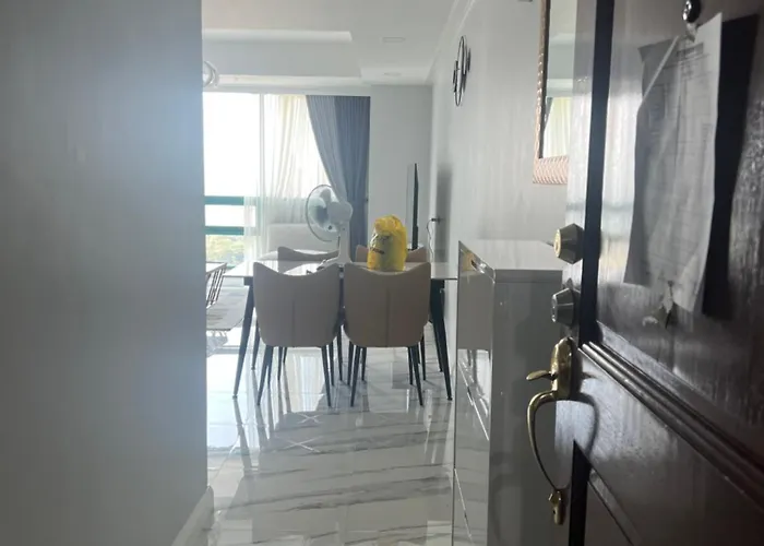 Robinson's Place Residences Tower 2 马尼拉